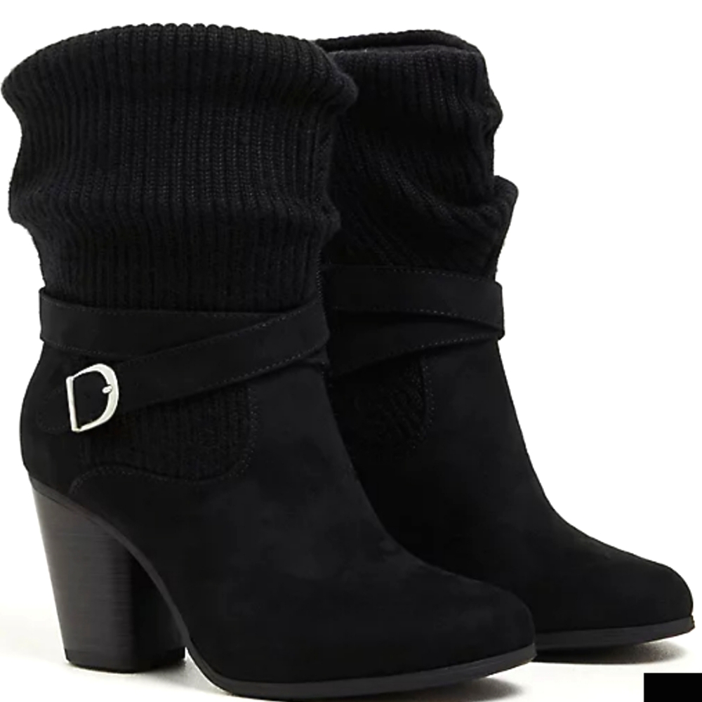 Torrid (Sweater Bootie-Faux Suede Black WW)